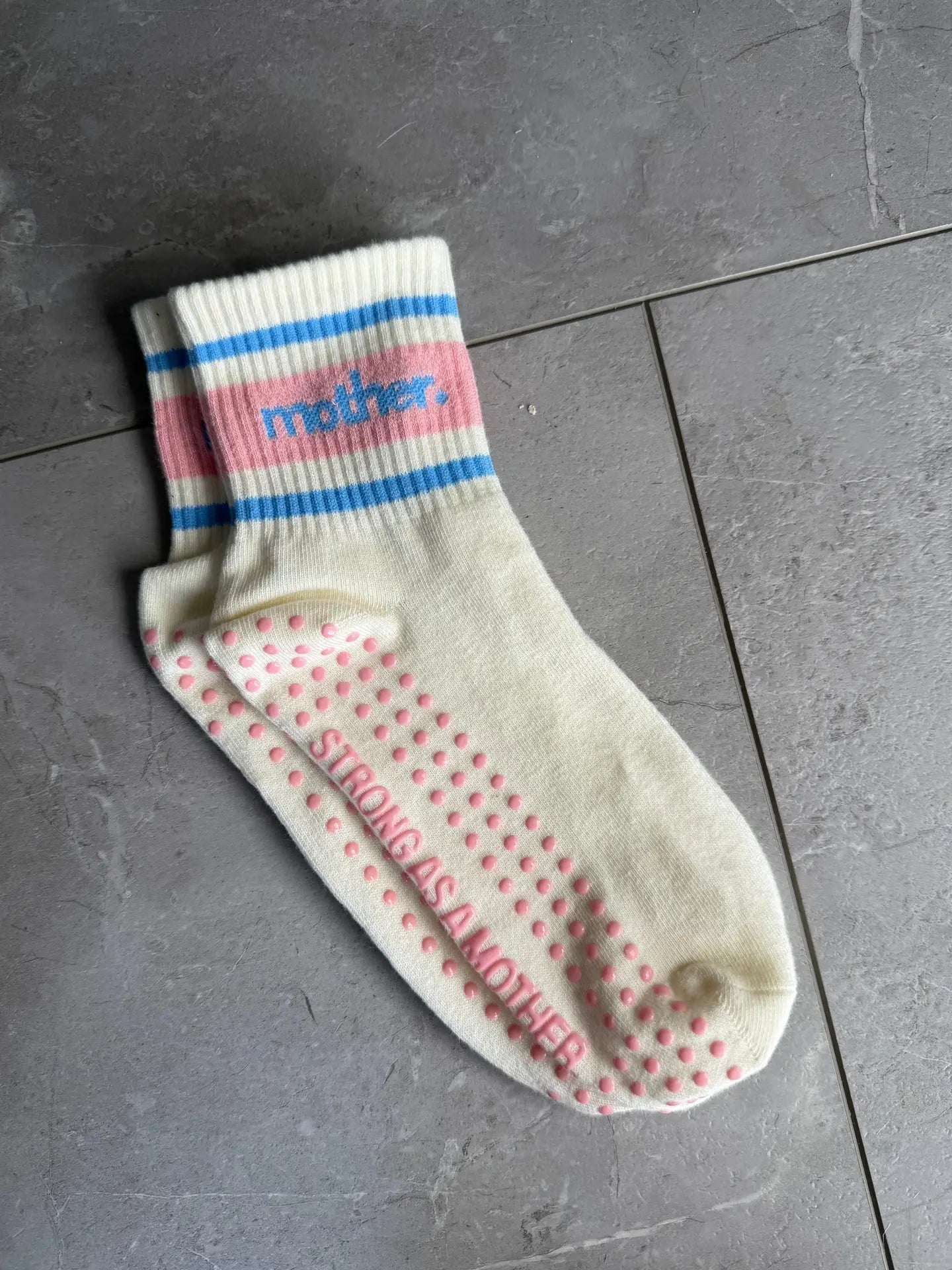 Throwback Half Crew Striped Grip Socks