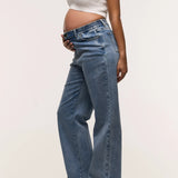 Relaxed Wide Leg Jeans