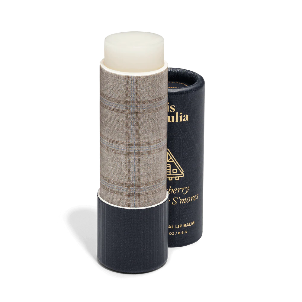 Poppy Pout Chirs Loves Julia