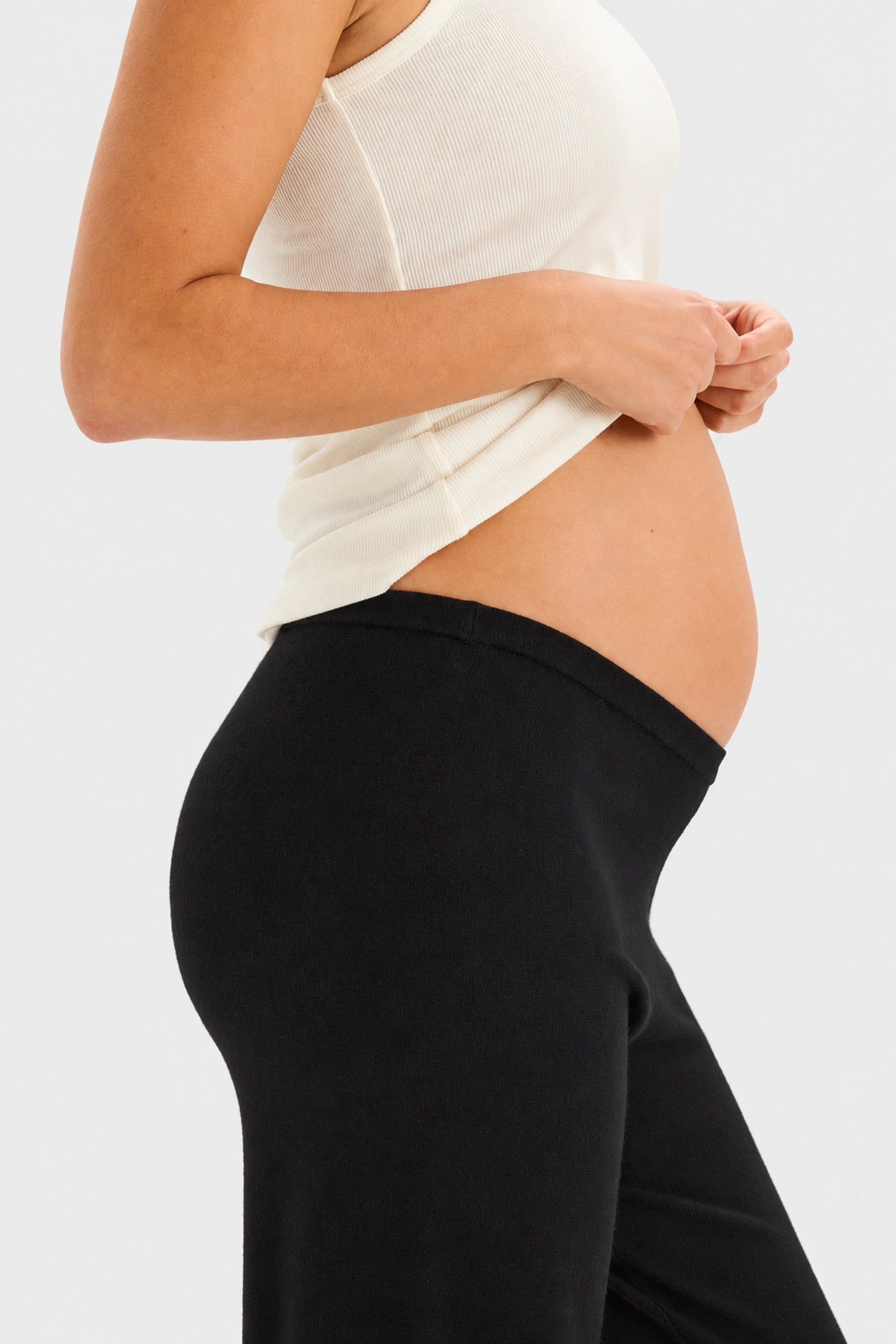 Hatch The Softsculpt Knit Celeste Pant, Black, detail view