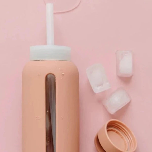 https://villagematernity.com/cdn/shop/products/Bink_Straw_and_cap_water_Bottle_grande.webp?v=1648669281